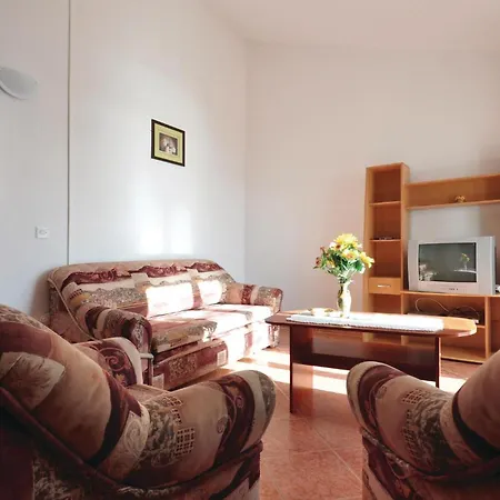 Amazing In With Kitchen *