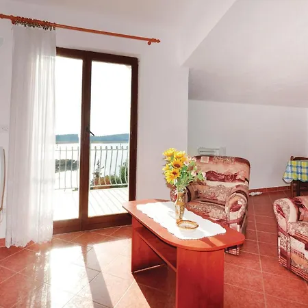 Amazing In With Kitchen *